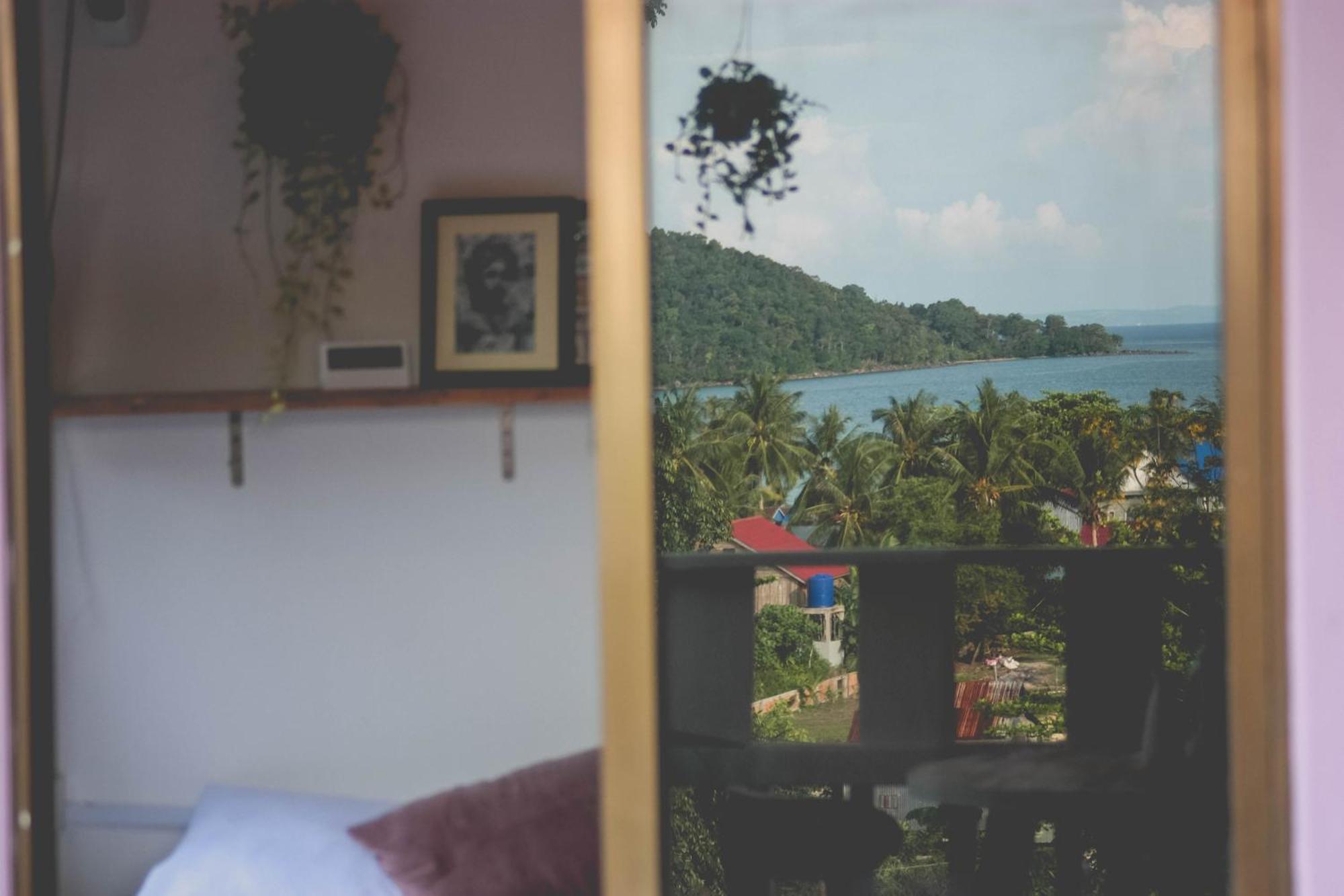 Dahlia Guesthouse ロンサレム島 エクステリア 写真
