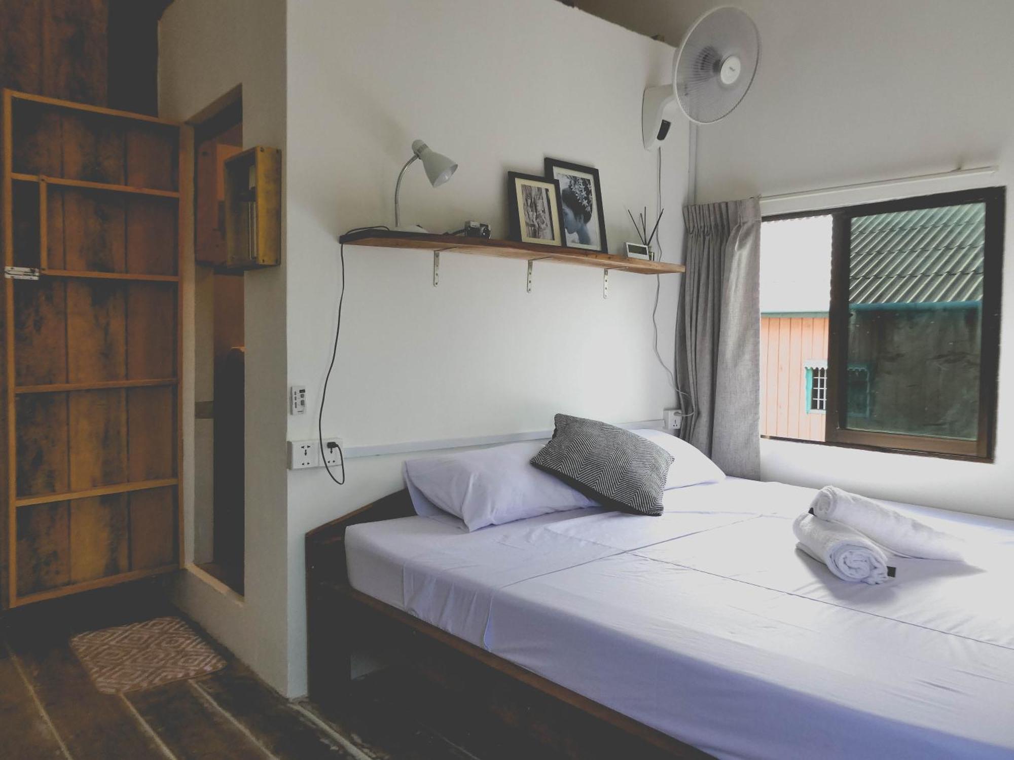 Dahlia Guesthouse ロンサレム島 エクステリア 写真
